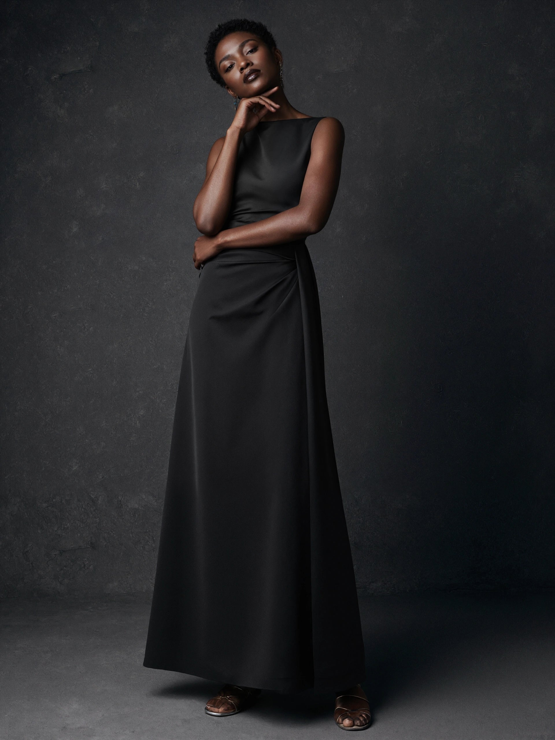 BOLODOO Black Crepe Bateau Neck Sleeveless Ruched A-Line Maxi Dress